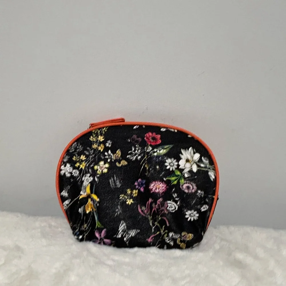 Kenneth Cole Reaction Black and Orange Floral Cosmetic Bag
